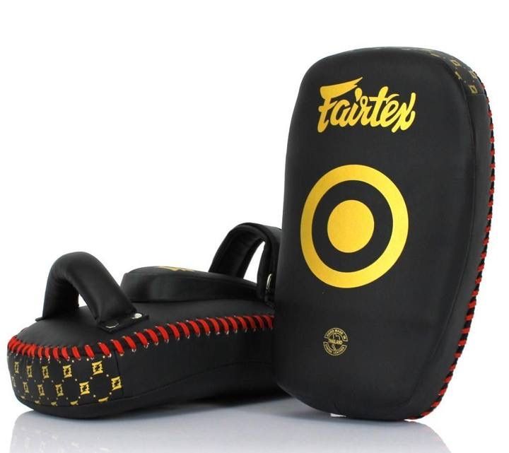 新着 Fairtex ローキックパッドTP3RED - ボクシング