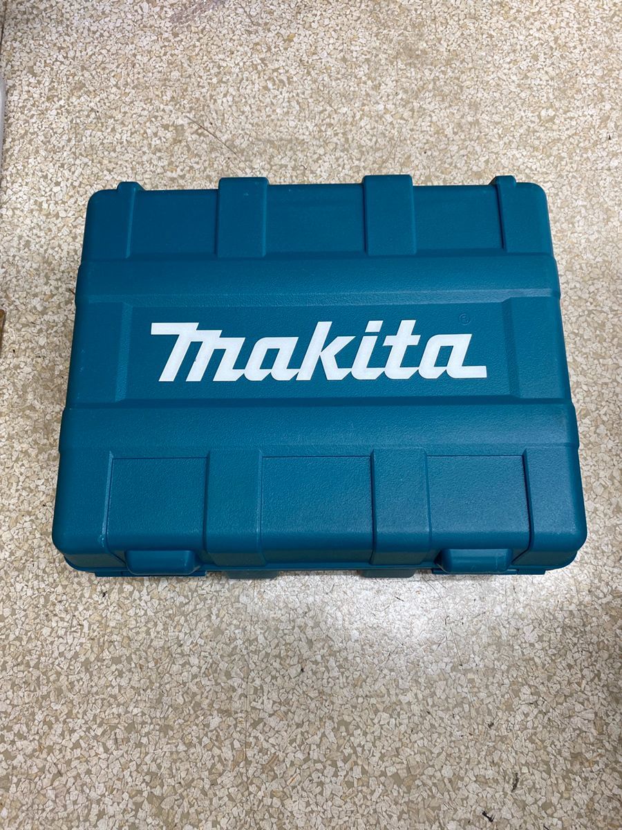 makita マキタ 40Vmax 充電式バンドソー PB001GRDX バッテリ2個 2.5Ah 充電器 ケース付 コードレス 帯鋸切断機