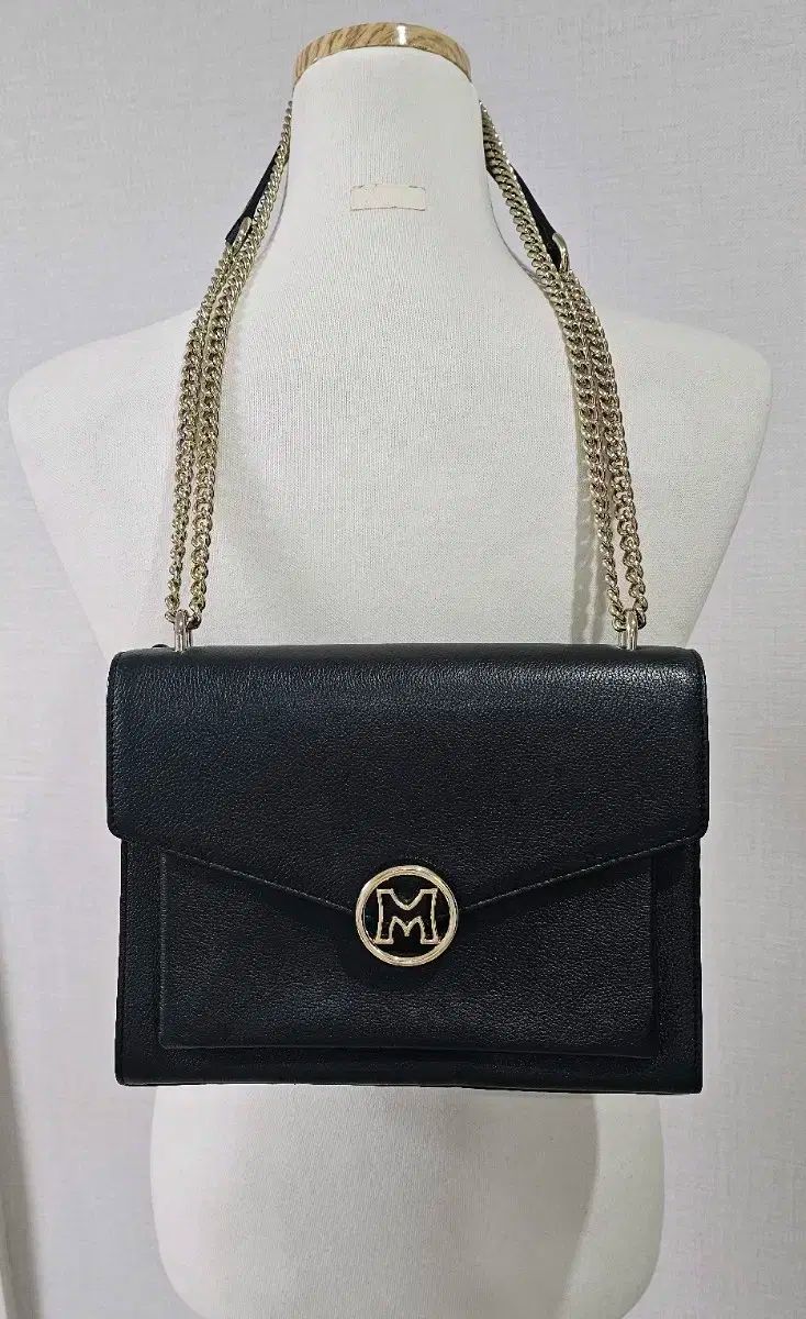 【美品】METRO CITY チェーンバッグ ブラック 美品】METRO CITY チェーンバッグ ブラック - メルカリ