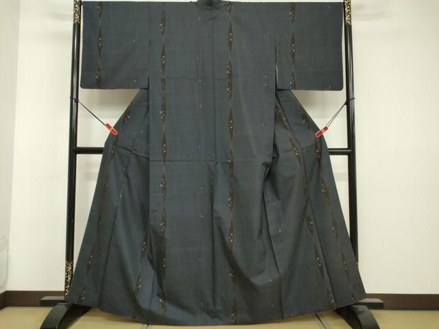 平和屋着物○本場大島紬 7マルキ 更紗花菱文 正絹 逸品 未使用 DAAR4509tw