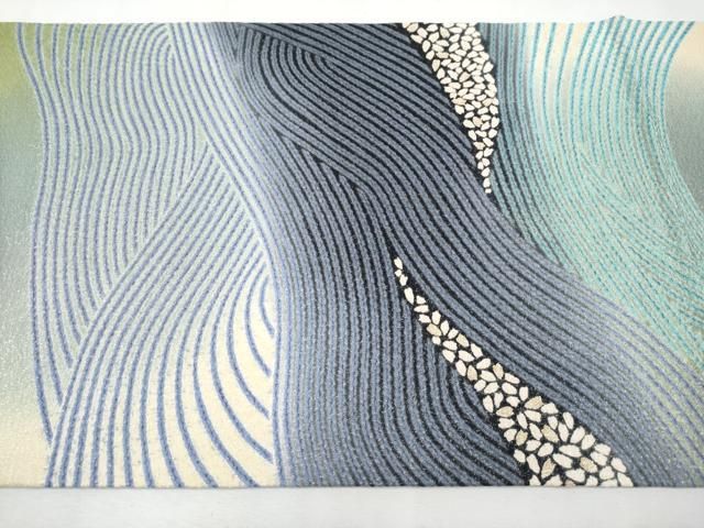 平和屋本店□極上 十日町 名門 滝泰謹製 太鼓柄袋帯 相良刺繍 おぼろ染  