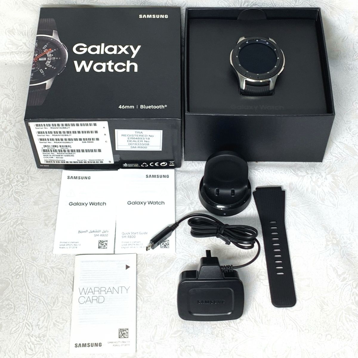 Galaxy - 【美品】Galaxy Watch(46mm) シルバー SM-R800　＋おまけ サムスン ギャラクシーウォッチ SAMSUNG Galaxy Watch 46mm