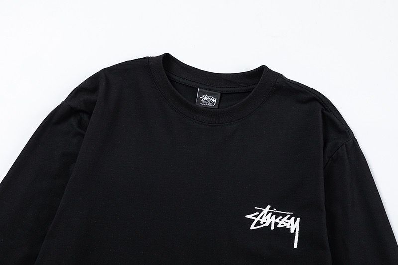 【新品 人気】STUSSY エイトボール スウェッ ブラック 男女兼用