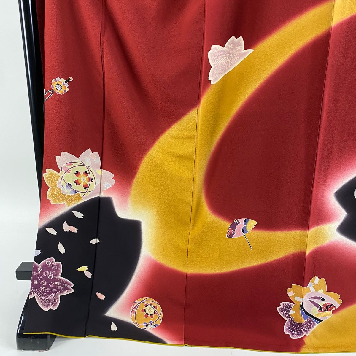 振袖フルセット 身丈169.5裄65.5 叩き染め 茶色 黒 グレー 美品 モード 黒 牡丹柄 ゆうちゃみ振袖 個性派 ヴィンテージモード