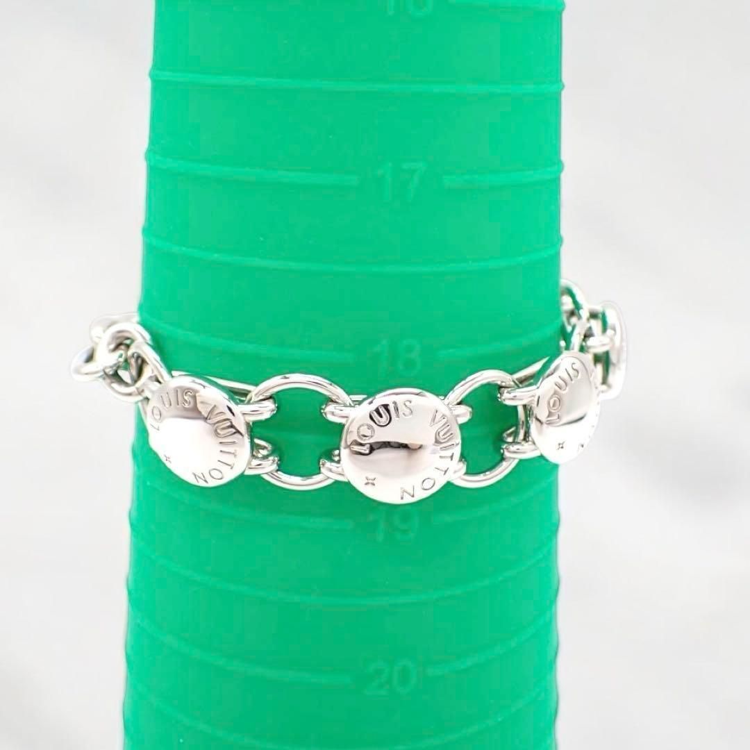 使用少 付属品有 ルイヴィトン LV スタッズ ブレスレット シルバー