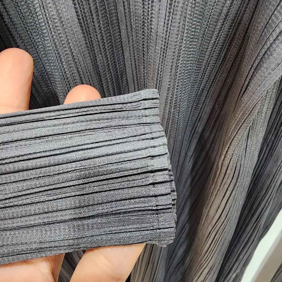 り*ご様 PLEATS PLEASE プリーツカーディガン サイズ3 グレー pleats please プリーツプリーズ カーディガン ライトグレー