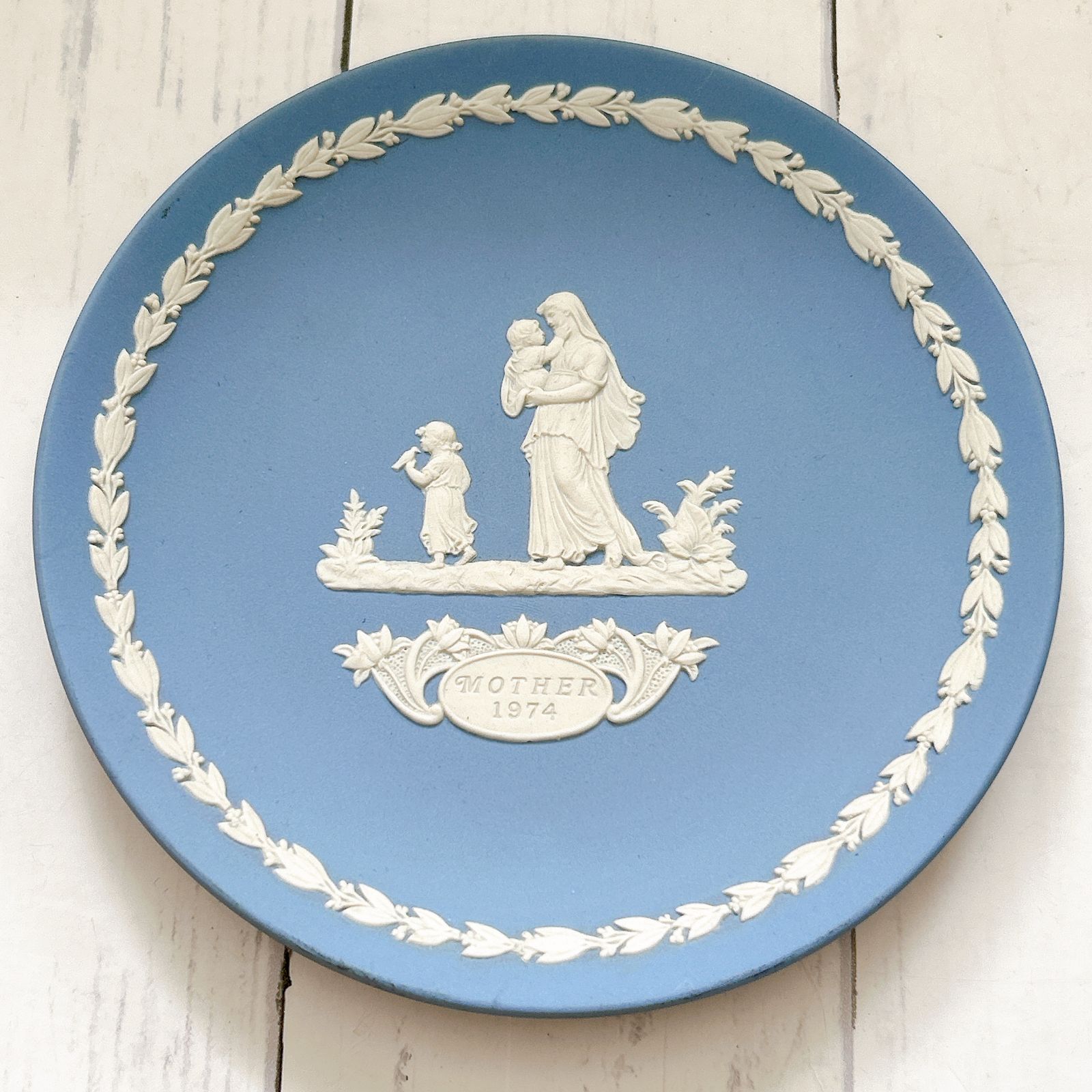 ウエッジウッド ジャスパー 販売済み ウェアプレート 1974年 マザーズ