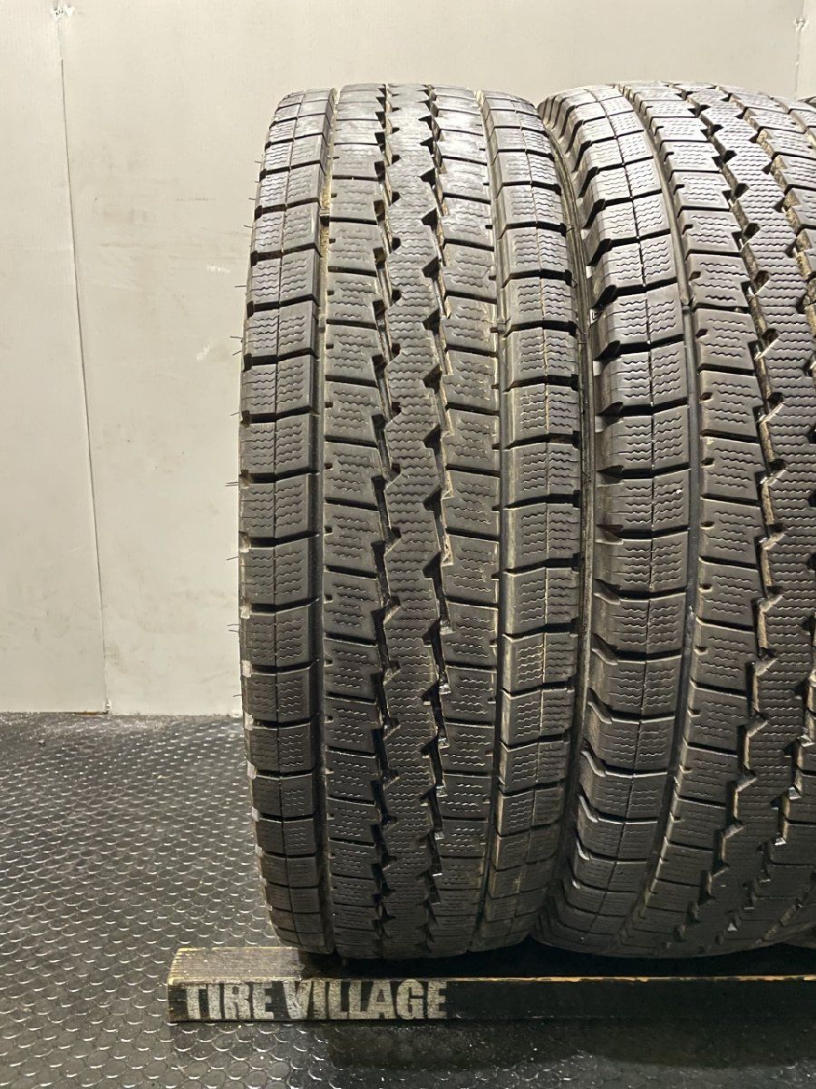 DUNLOP WINTER MAXX LT03 205/70R17.5 115/113L 17.5インチ ライト