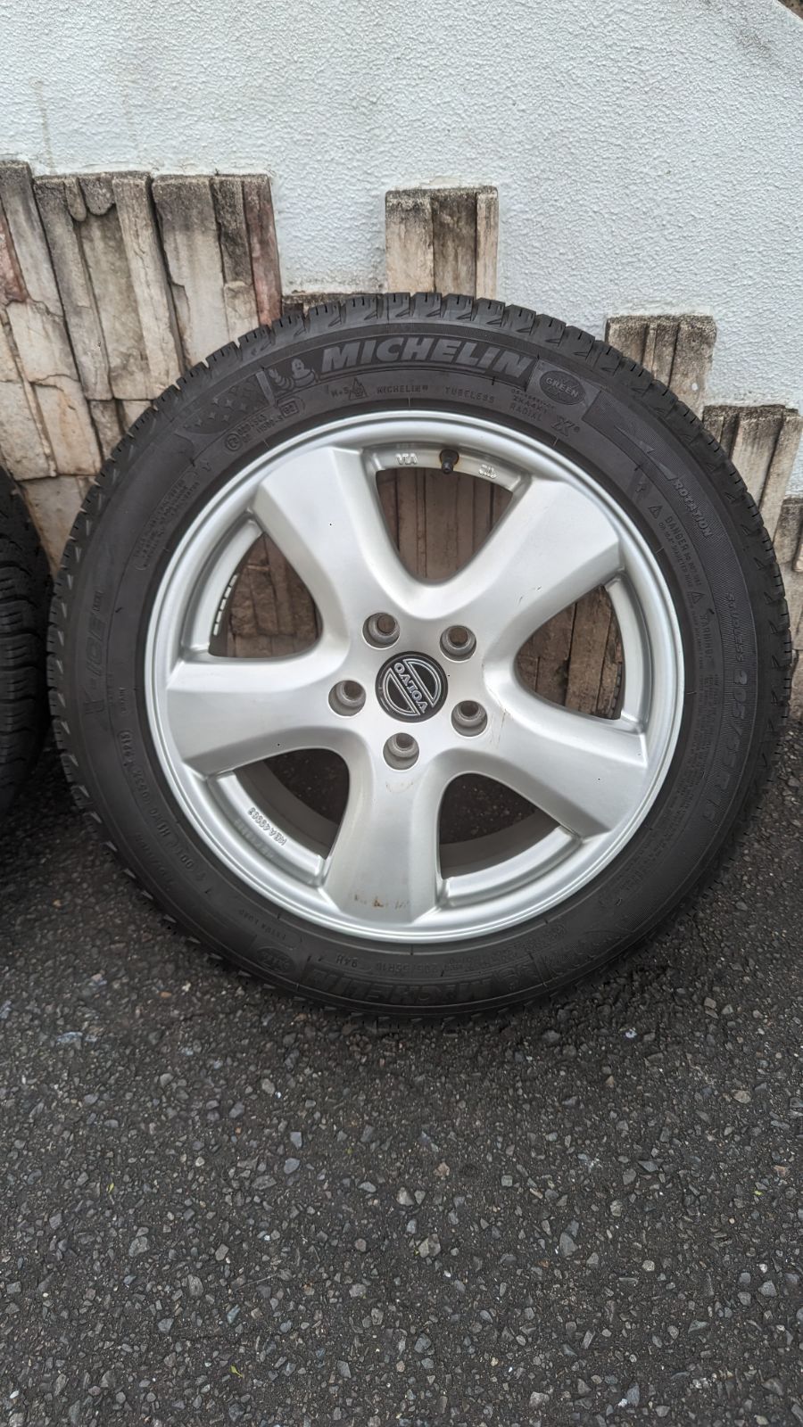 VOLVO ボルボ 純正ホイール 4本セット 7J×16 V40 - メルカリ