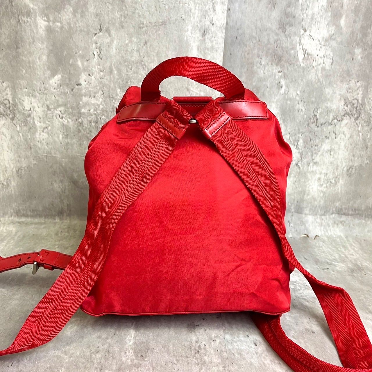 良品✨PRADA ナイロンバッグパックリュック三角プレート大容量