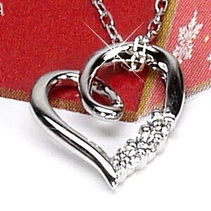 ハート スリーストーン ダイヤ 0.03ct オープンハート