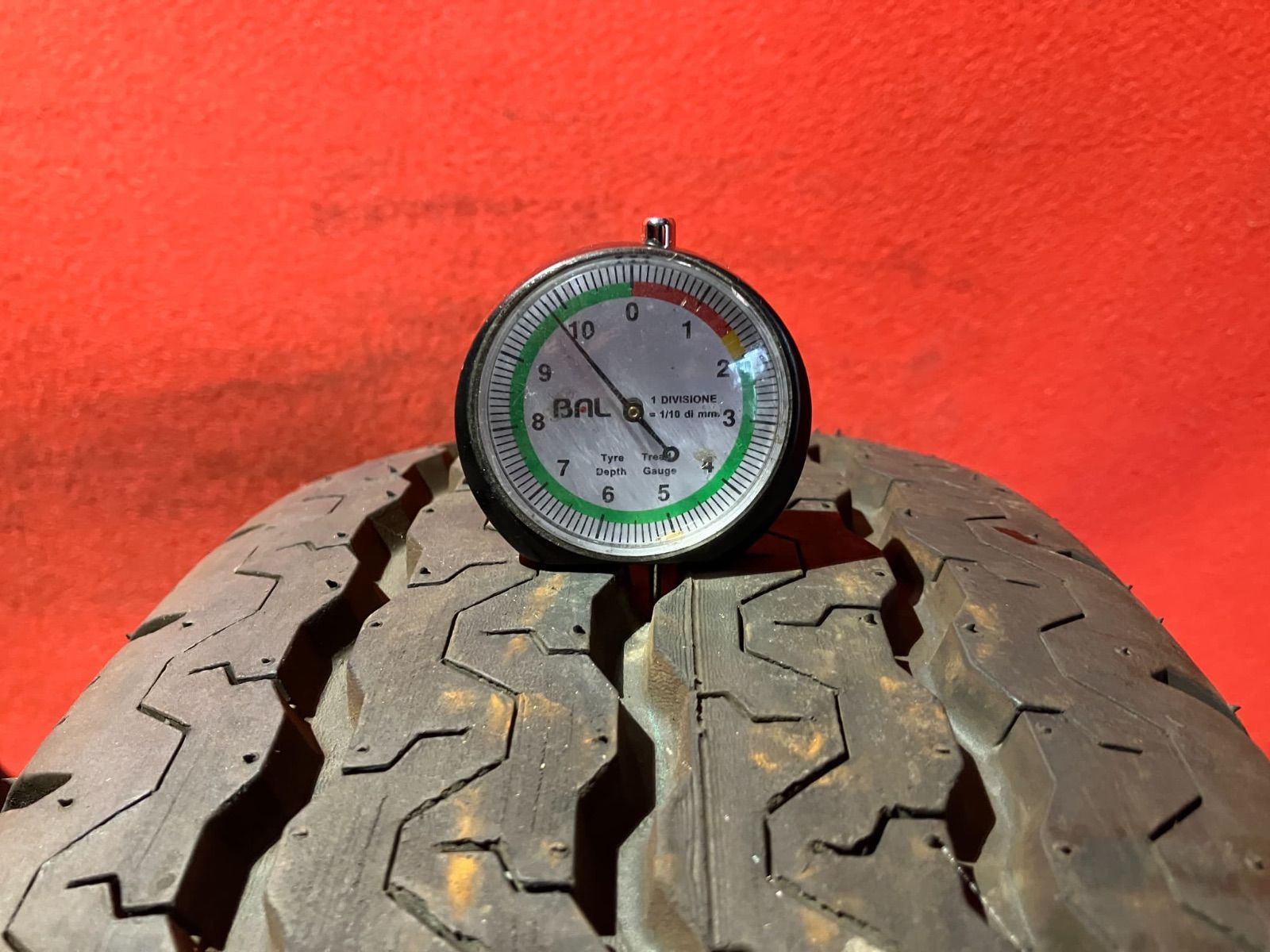 個人宅配送不可 新車外し トラックサマータイヤ 225 70R15C 112 110R KENDA KOYOTE 4本SET