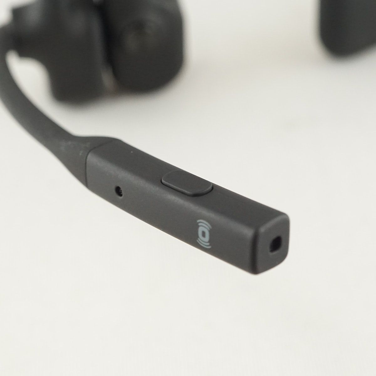 SHOKZ OpenComm2 骨伝導イヤホン USED美品 C120 DSPノイズ