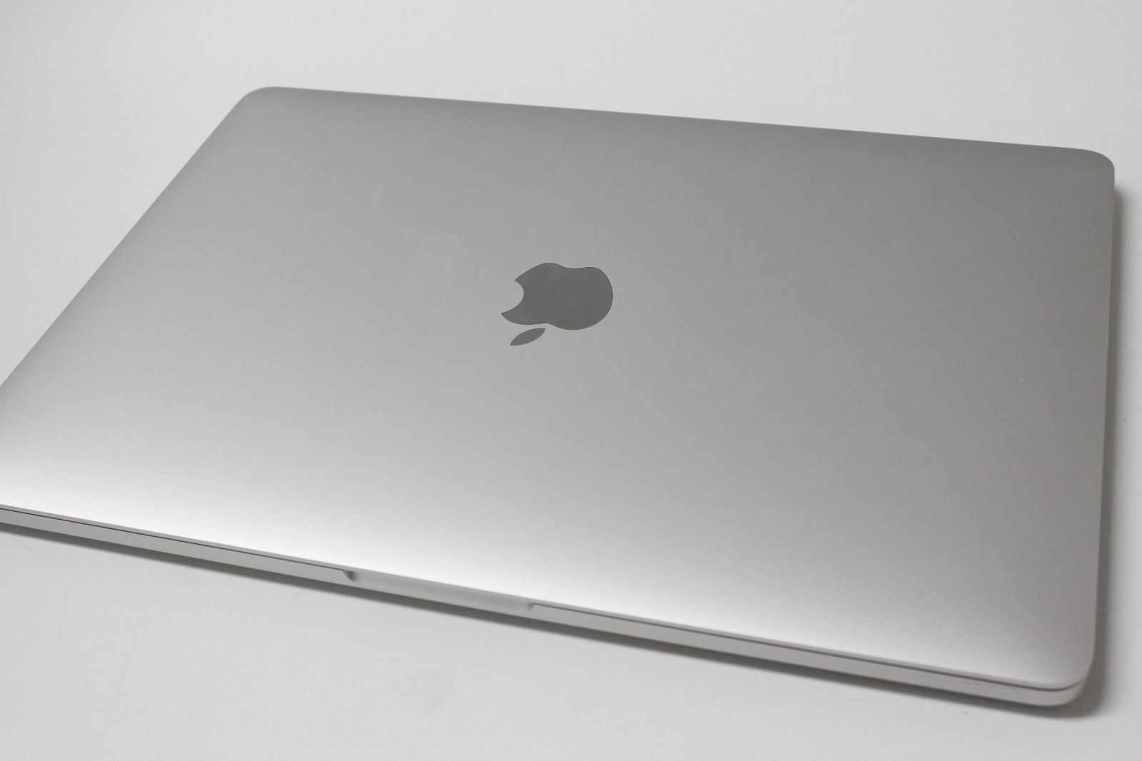 MacBook Pro（13インチ,2017,Thundeabolt 3ポート x 2）128GB/8GB