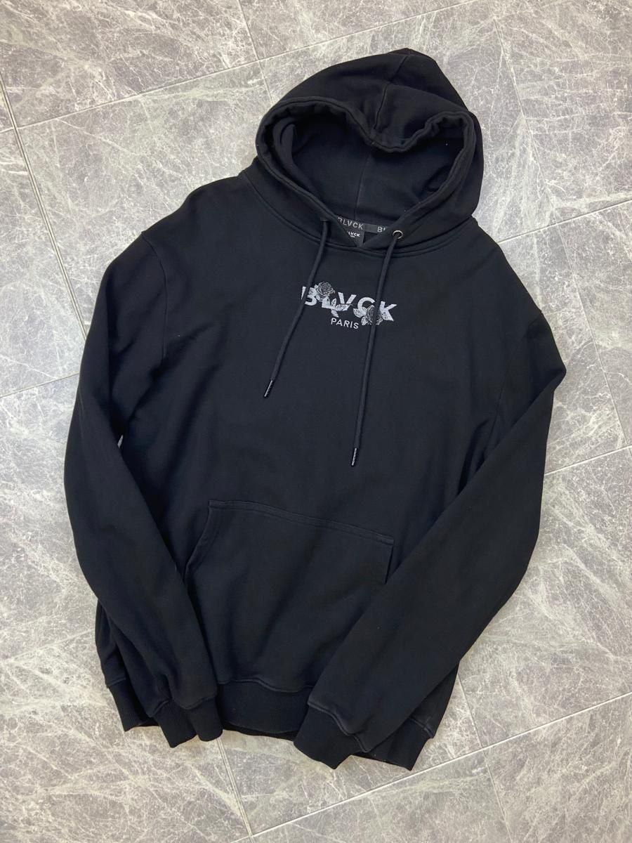 BLVCK PARIS（ブラックパリ） BLVCK BOLD FLORAL HOODIE ブラックボールドフローラルフーディー フレンチテリーコットンスウェットプルオーバーパーカー ブラック メンズ