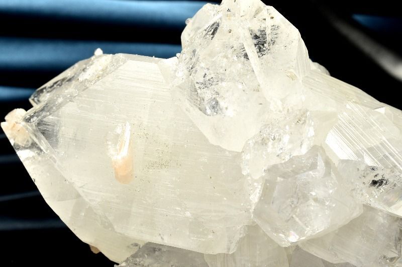 アポフィライト