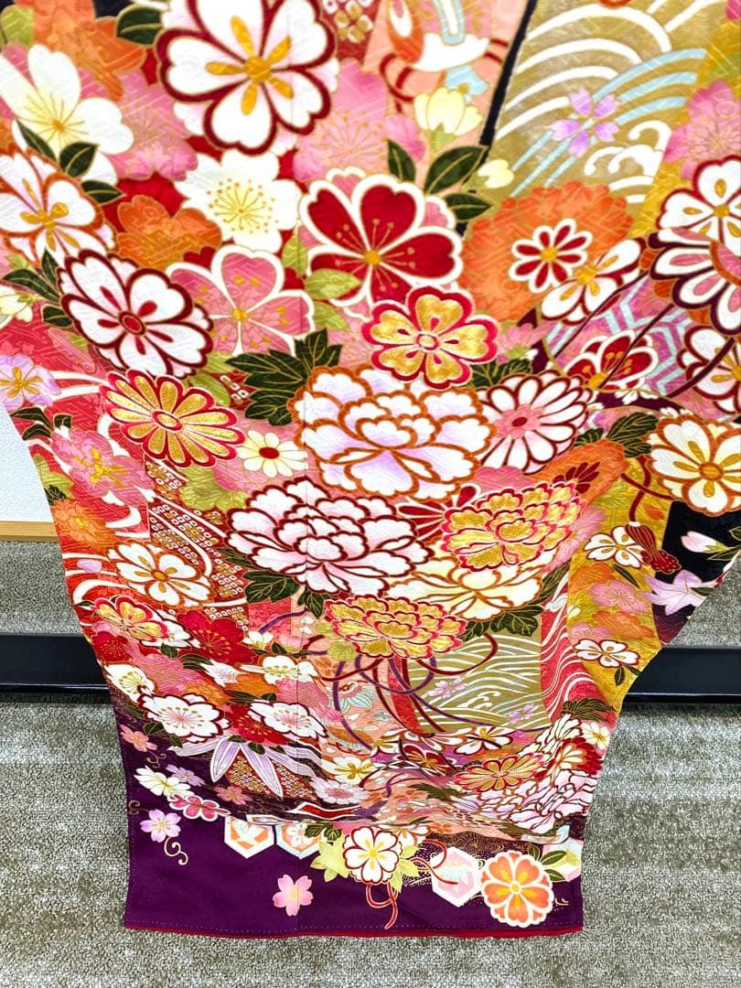 振袖 豪華 金駒 銀駒 金彩 紋意匠 身丈164cm 撥水加工済 - メルカリ