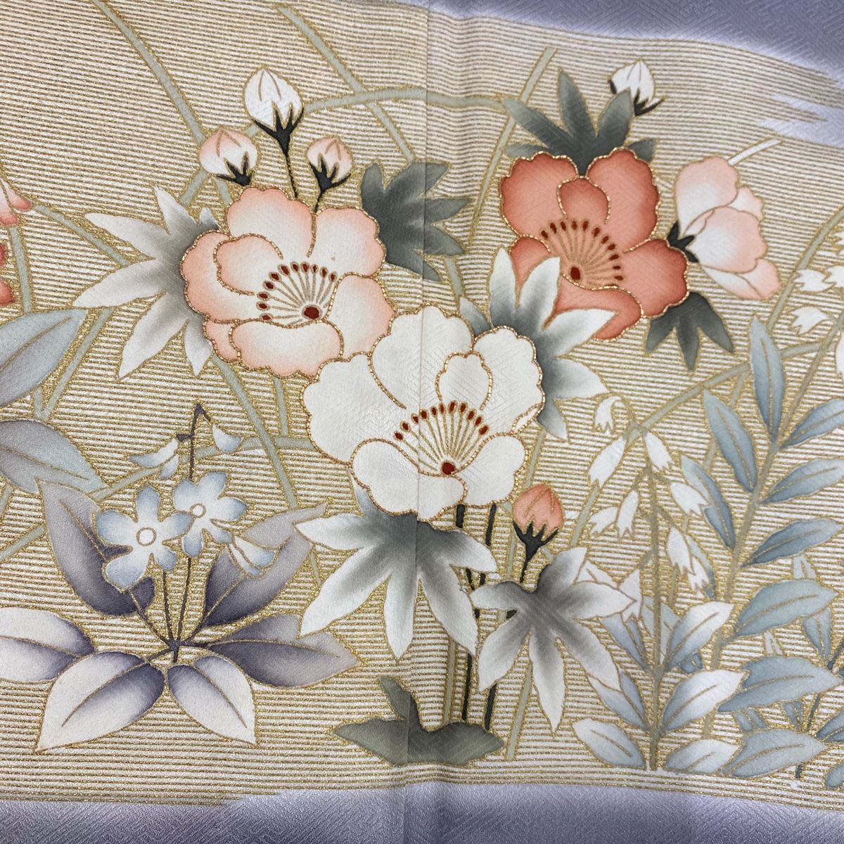 正絹長襦袢　白色　絵羽付けの南天柄　裄丈64cm　身丈124cm　d303 正絹長襦袢 白色 絵羽付けの南天柄 裄丈64cm 身丈124cm d303