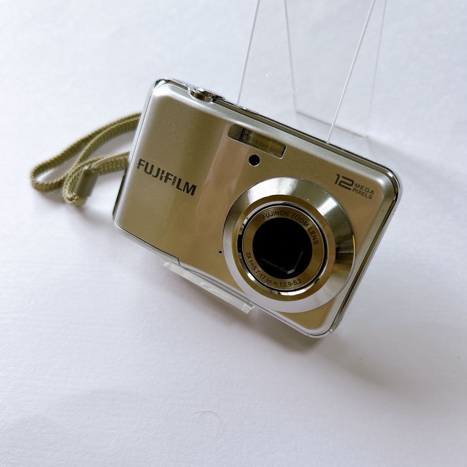 フジフィルム FinePix AV シルバー 動作確認済み 電池式 単三