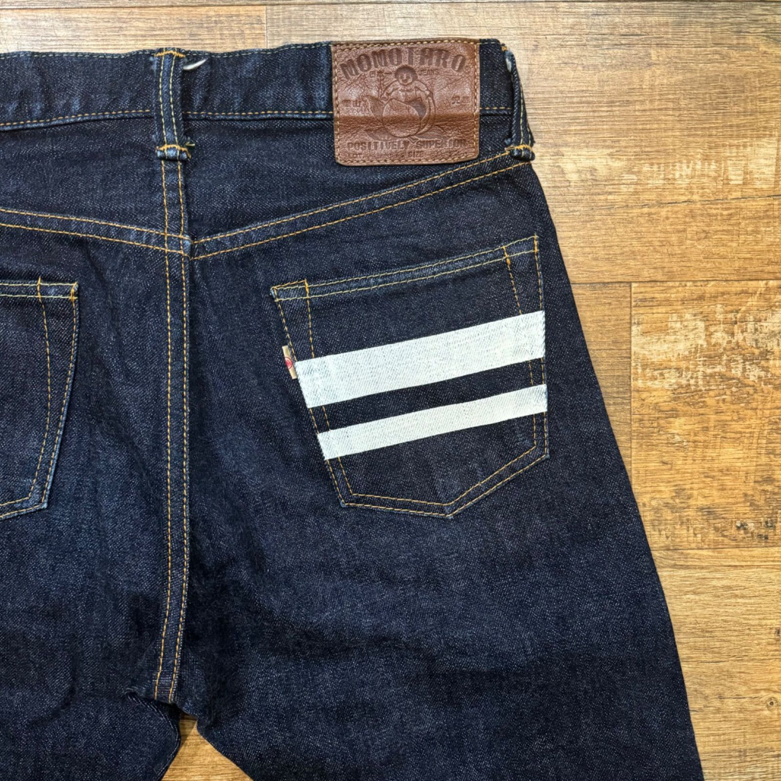 【MOMOTARO JEANS 桃太郎ジーンズ】出陣ナローテーパード デニムパンツ W29（0106SPZ）