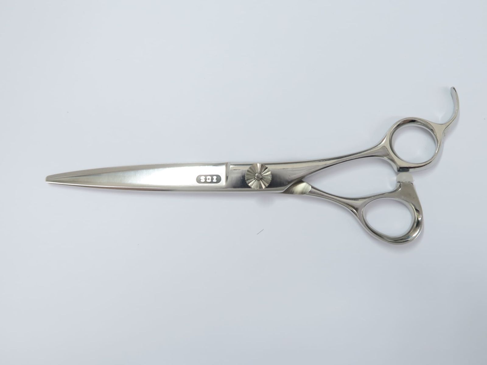 Bランク【メーカー不明】 シザー 美容師・理容師 6.6インチ 右利き 【】:H-7023