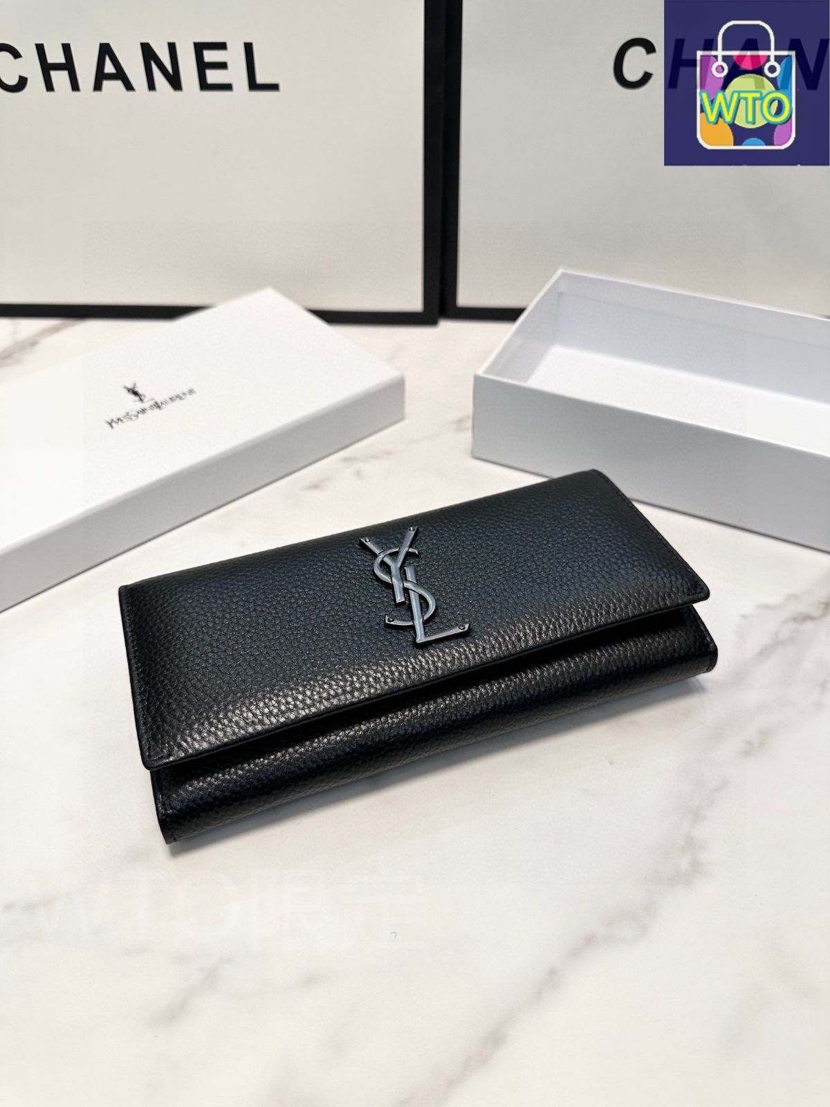 今日特価】YSL サンローラン ニューウォレット 高級レザー製の