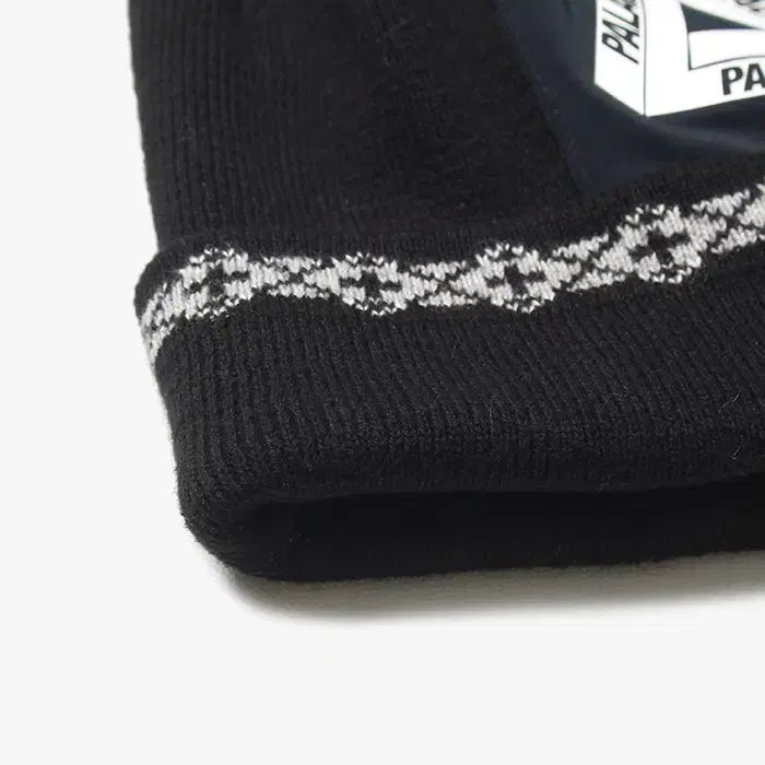 PALACE OAKLEY BEANIE ブラック PALACE 」 Black Beanie palace oakley