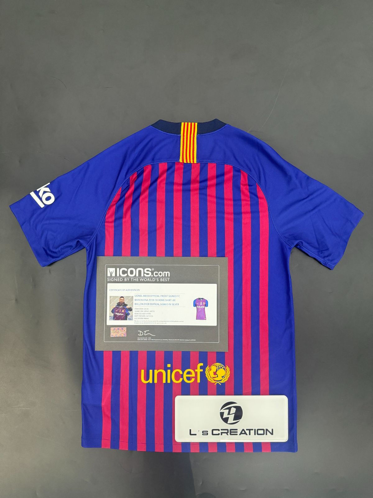 リオネル・メッシ | FCバルセロナ 直筆サイン入りユニフォーム