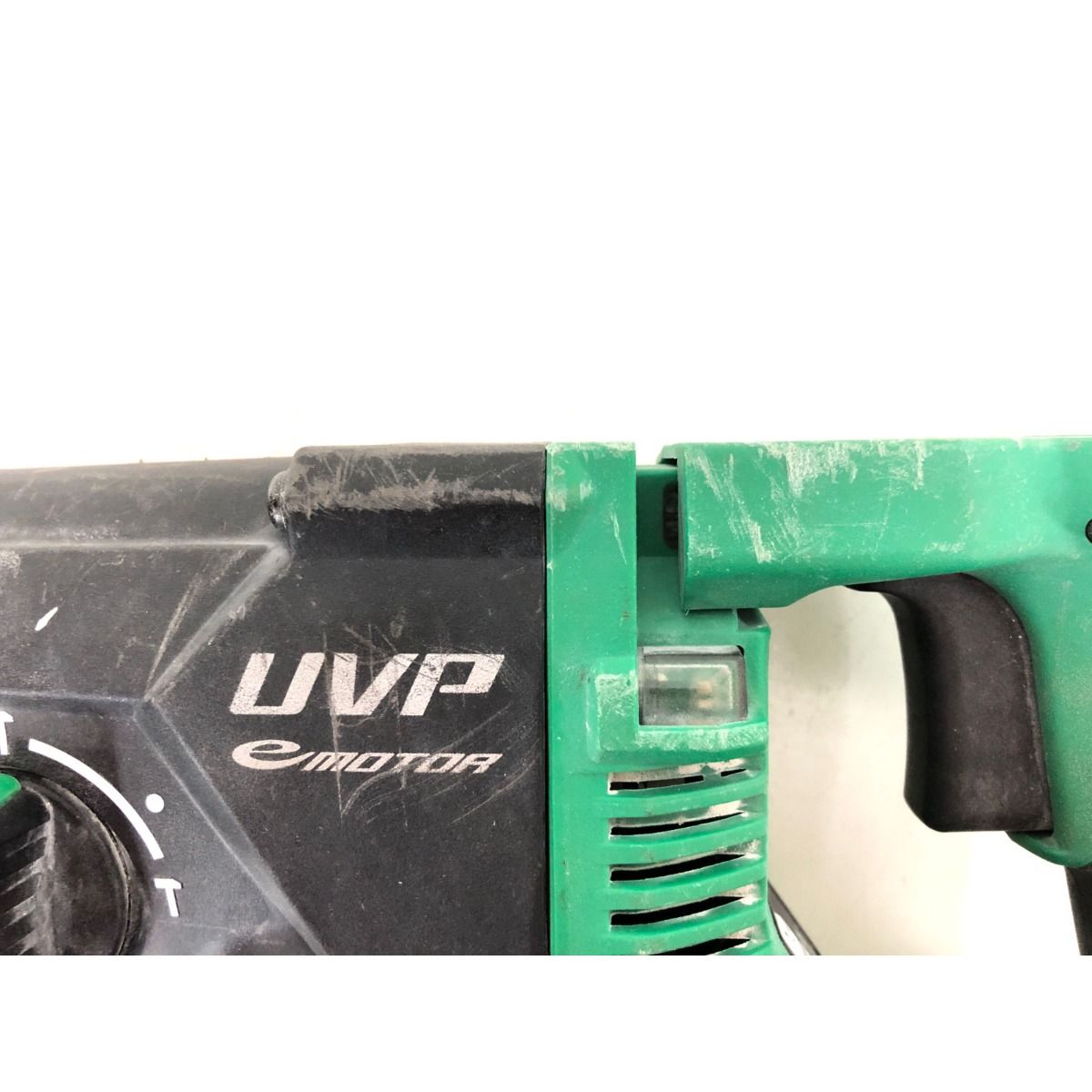 18V