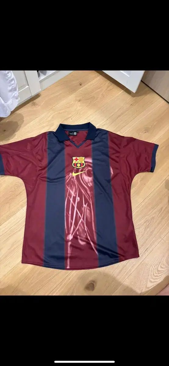 Travis Scott x FCバルセロナ 共同ブランドジャージ L Travis Scott x Nike x FC Barcelona Split-Dye Crest Hoodie