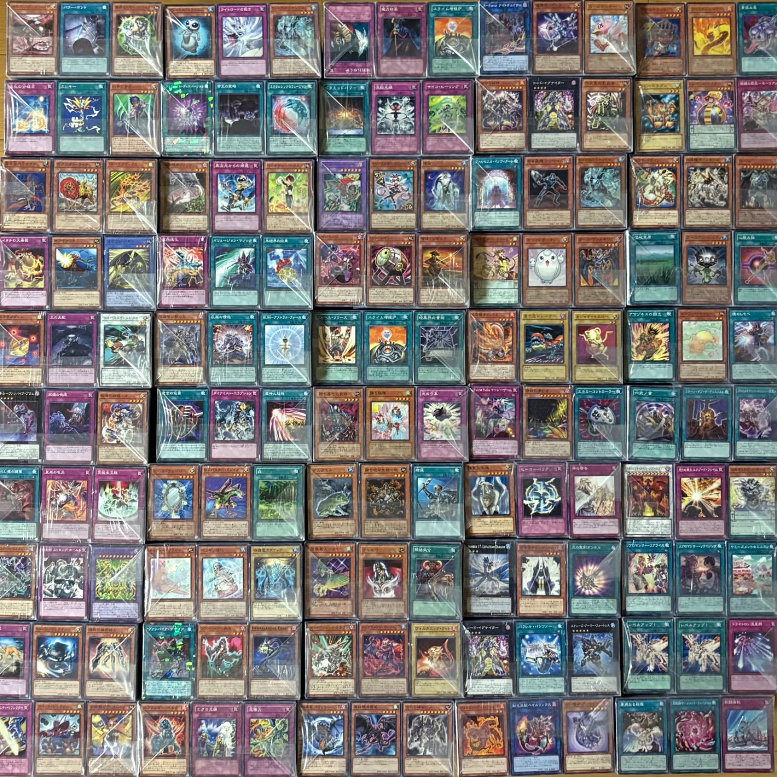 遊戯王 大量まとめ売り 1箱 約13,000枚 - メルカリ
