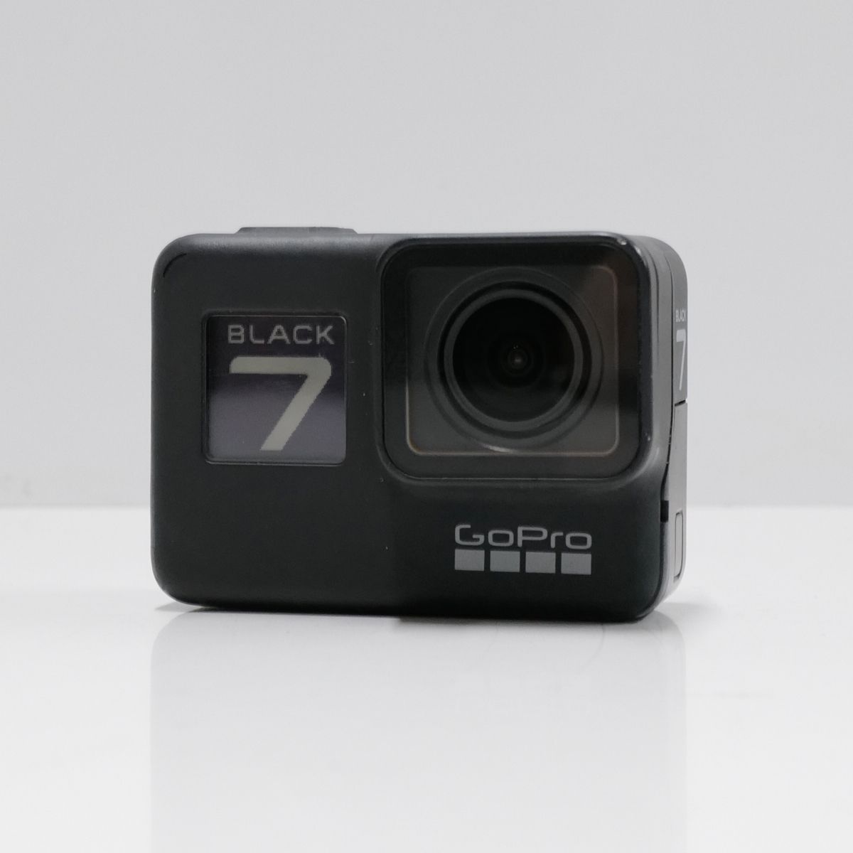 GoPro HERO7 Black ウェアラブルカメラ USED美品 本体+バッテリー 4K ...
