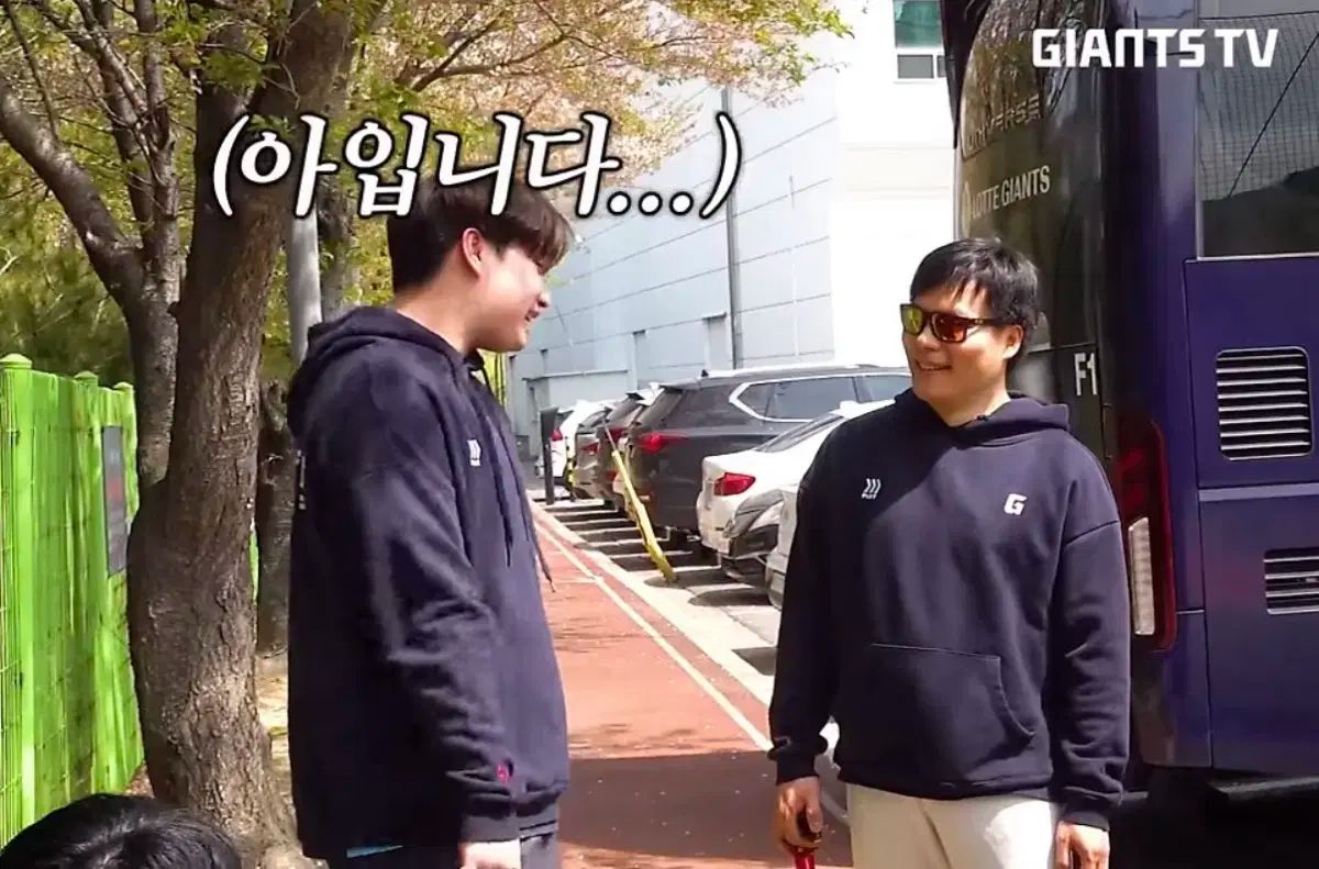 ロッテ ジャイアンツ 2025 シーズン フード付きTシャツ