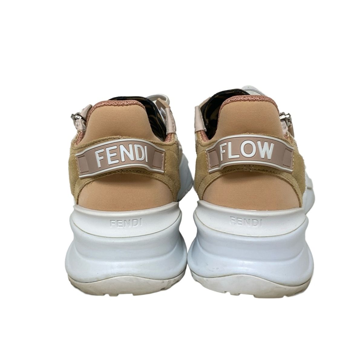 ✨美品✨FENDI FLOW ストラップサンダル メンズ　ズッカ柄 ベージュ FENDI フェンディ マルチストラップサンダル/FENDI FLOW SANDALS