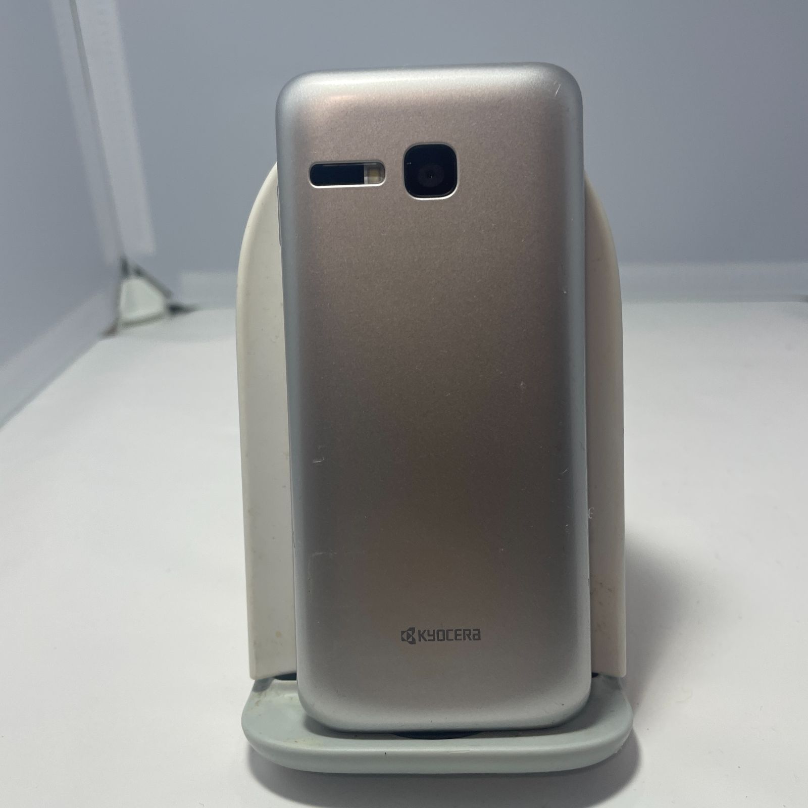 京セラ DIGNOケータイ3 NP902KC シルバー ソフトバンク softbank