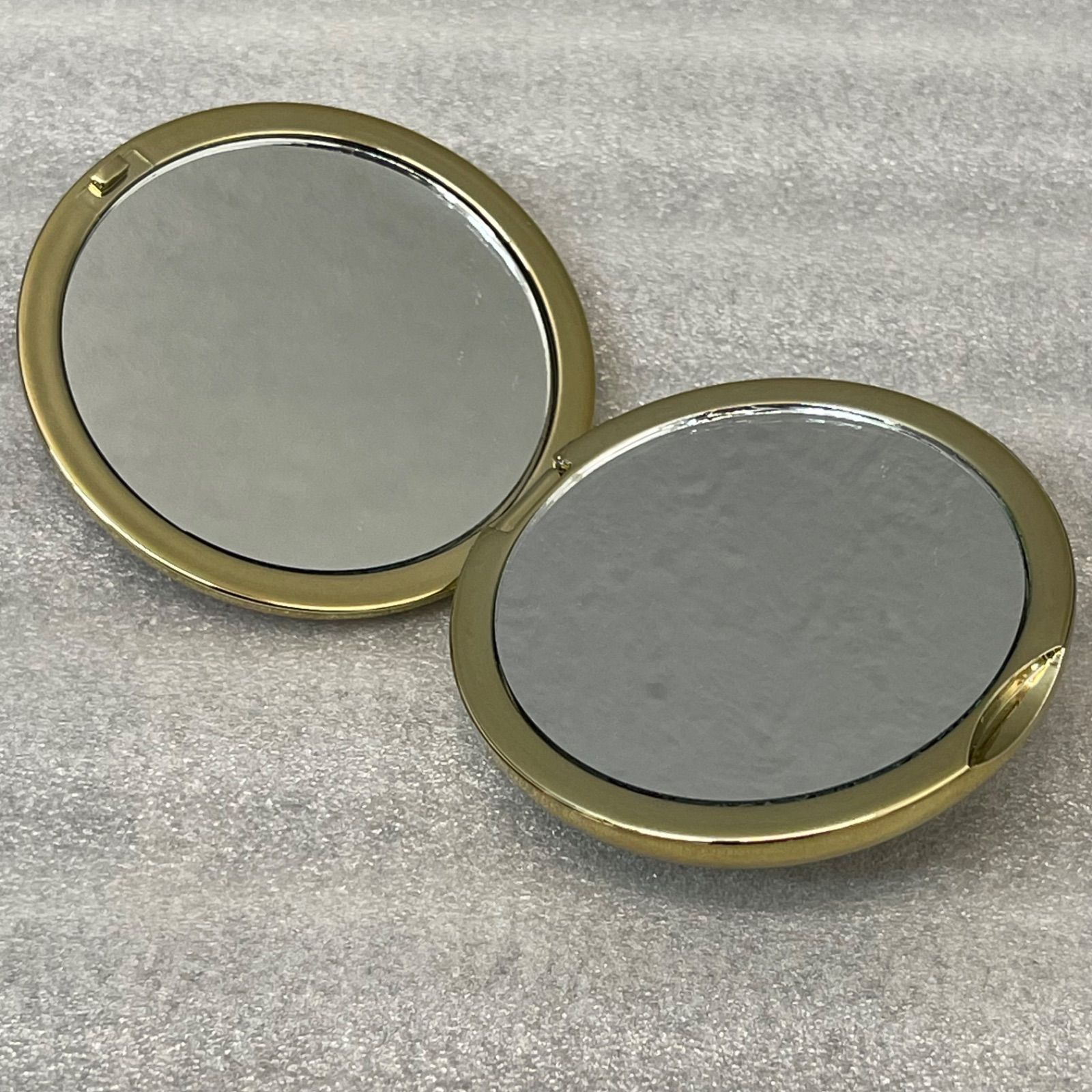 NPA】SK-Ⅱ color ひみつのアッコちゃん コンパクトミラー 鏡