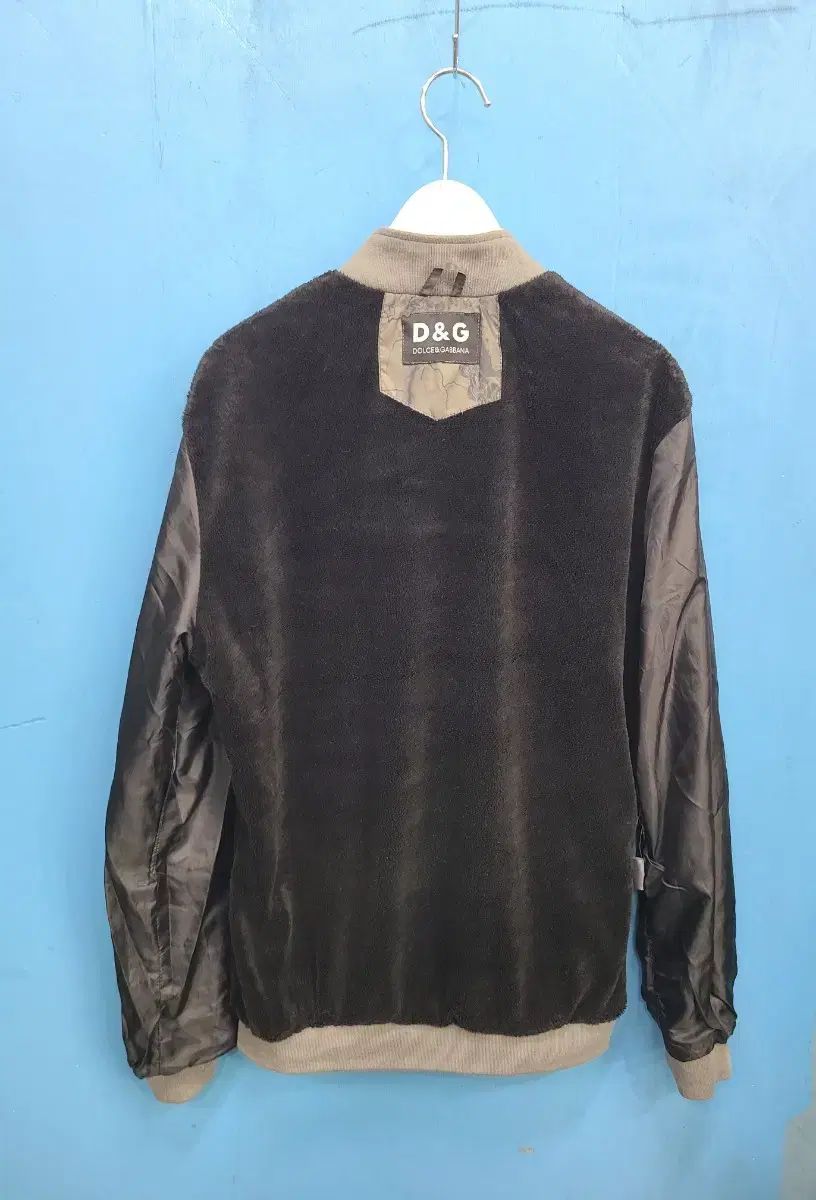 日本限定版 Dolce&Gabbana(ドルチェ＆ガッバーナ) ウインド