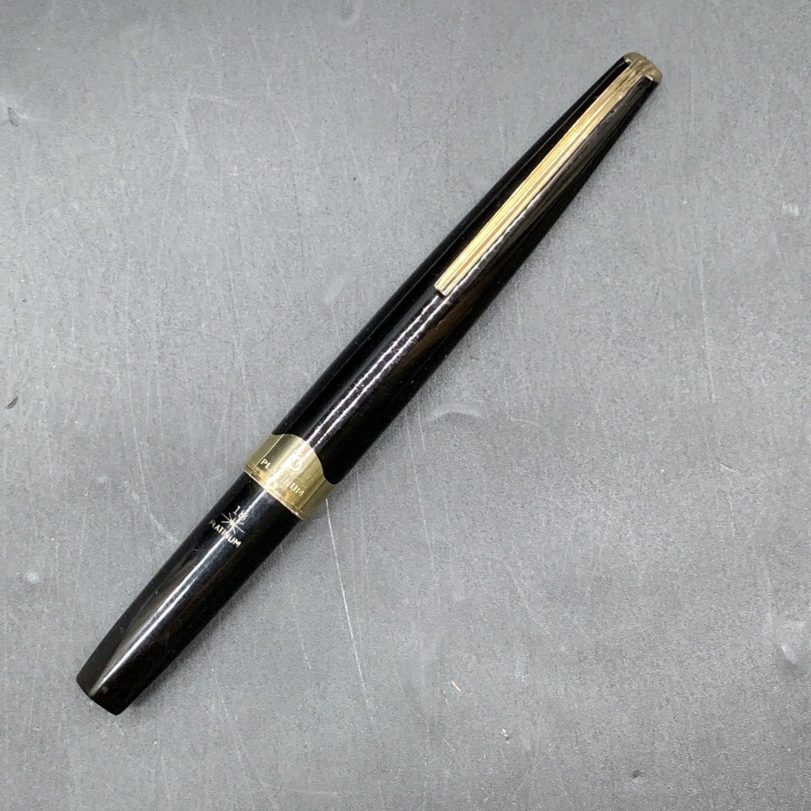E363 ペン先18k PLATINUM プラチナ 万年筆 ショート K18 18金 細軟 ブラックボディ 昭和レトロ 筆記未