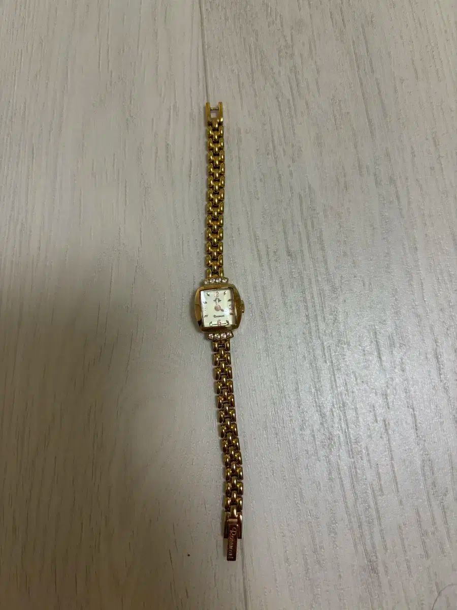 メタル リスト時計