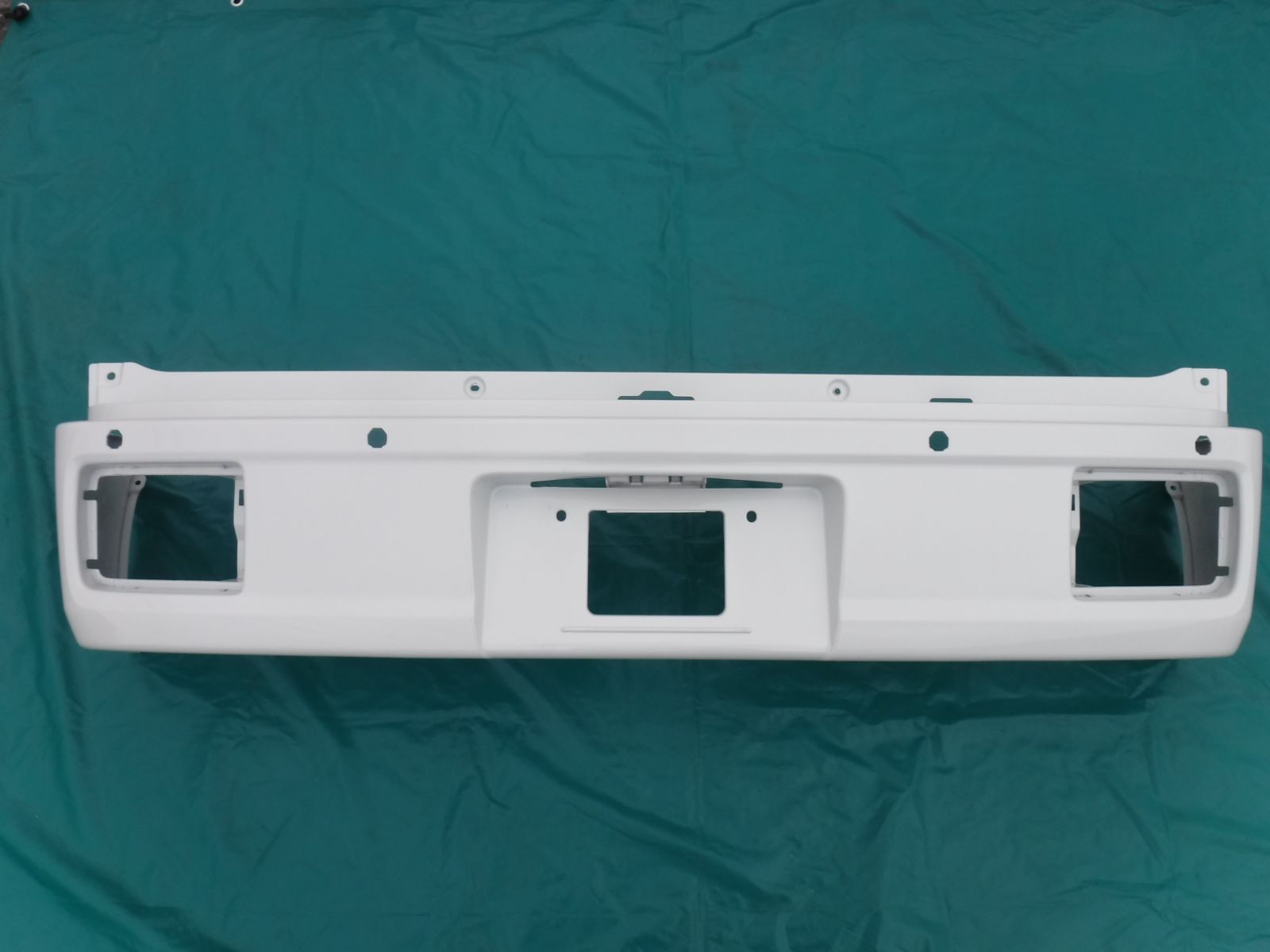 エブリイバン リアバンパー純正 パールホワイトZ7T