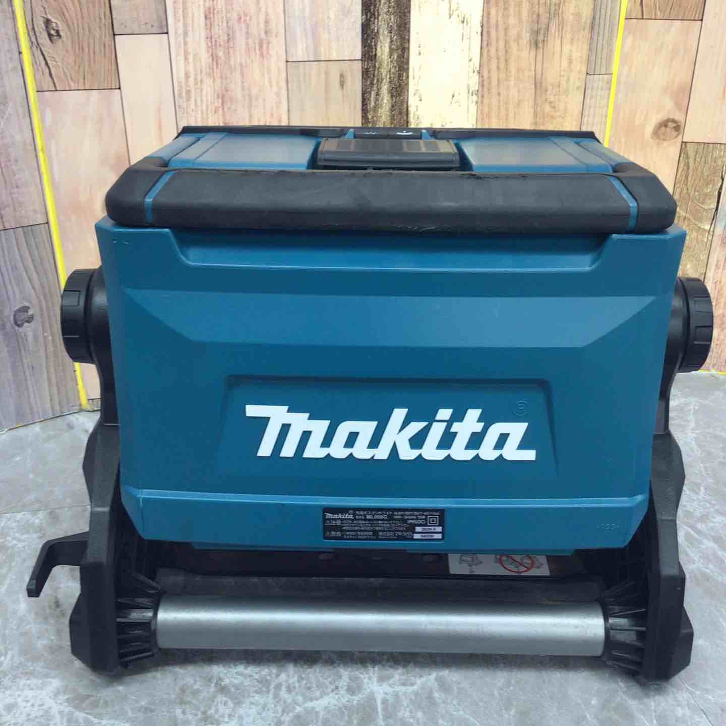 品 マキタ makita コードレススタンドライト ML 008 G