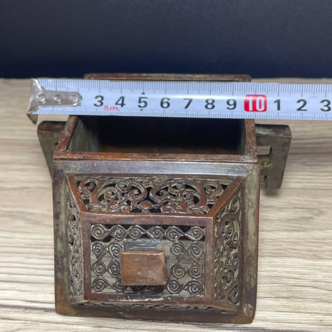 浮彫薫炉 四神獣 置物 獅蓋方薫香炉 香道具 装飾品 工芸品 美術 浮彫薫炉 四神獣 置物 獅蓋方薫香炉 香道具 装飾品 工芸品 美術