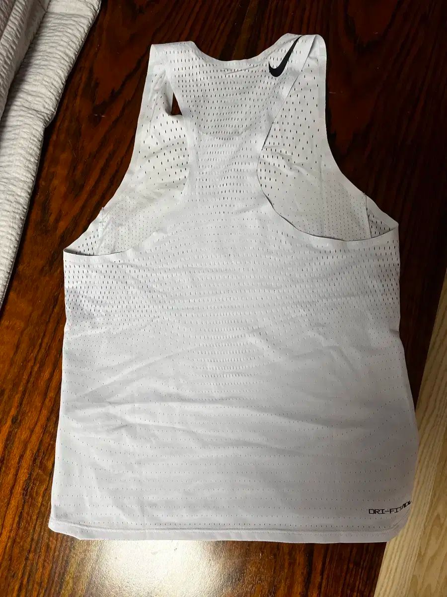 NIKE ナイキ エアロスイフト AEROSWIFT 一重項 M