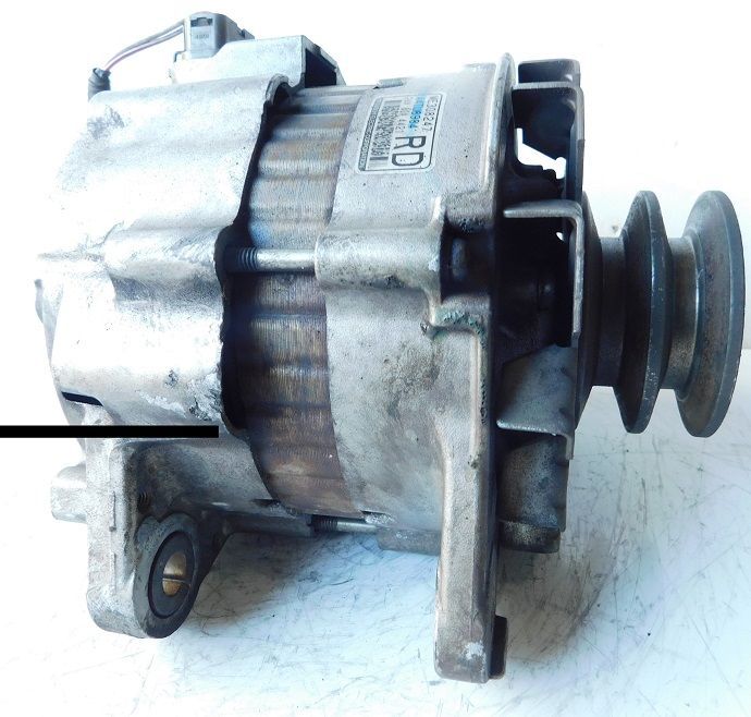 ●オルタネーター●三菱ふそう大 中型トラック ファイター A004TU8984 ME308247 品 程度B コア返却不要