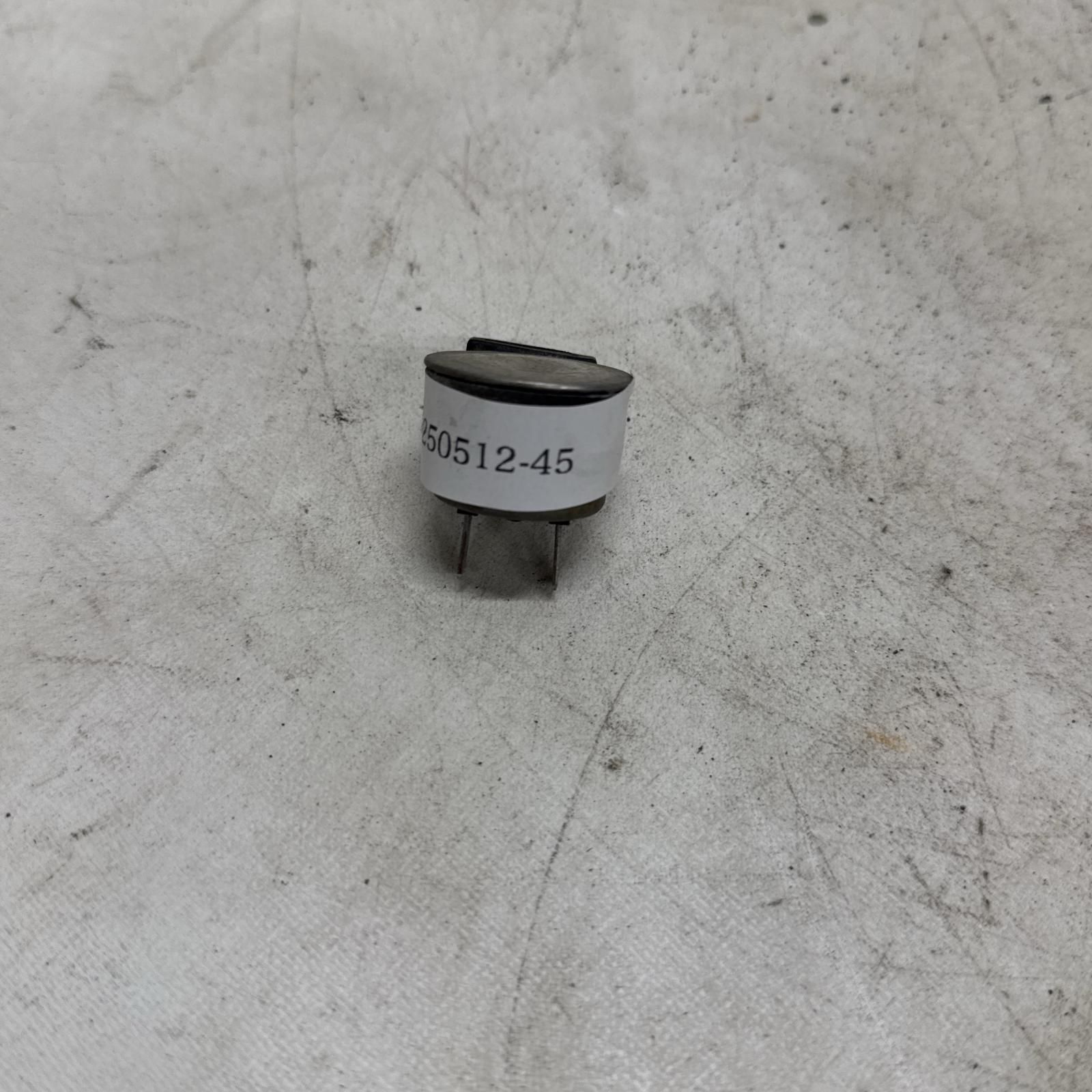 ふ出品 カワサキ ZX-12R ヒューズボックス 26021-1105 純正 中古 ZXT20B