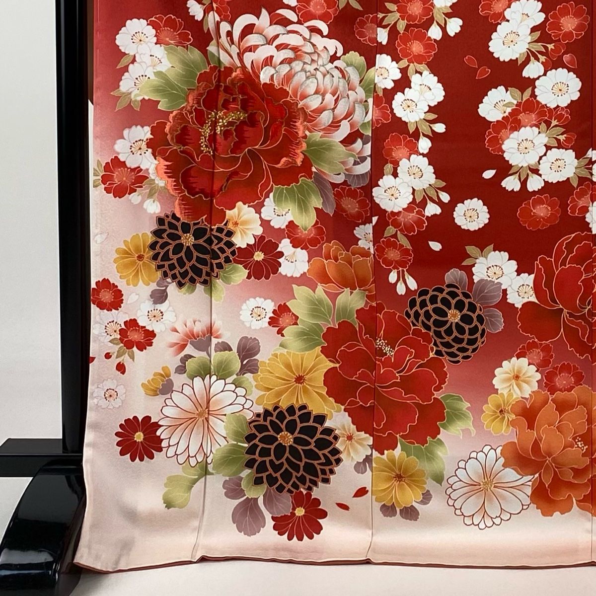 着物 振袖 正絹 身丈171cm 仕付け糸付き 美品 着物 振袖 正絹 身丈171cm 仕付け糸付き 美品 着物 振袖 正絹