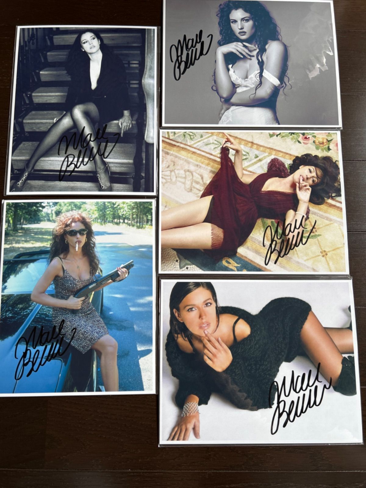 モニカ・ベルッチ サイン - メルカリ