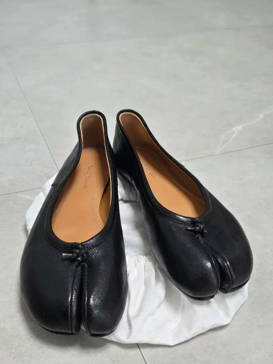 Maison Margiela メゾンマルジェラ タビフラット