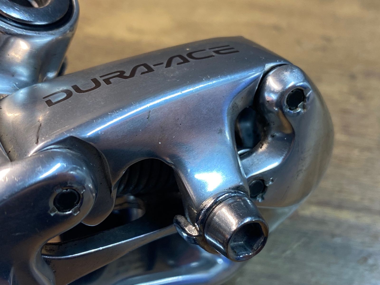 デュラエース DURA-ACE