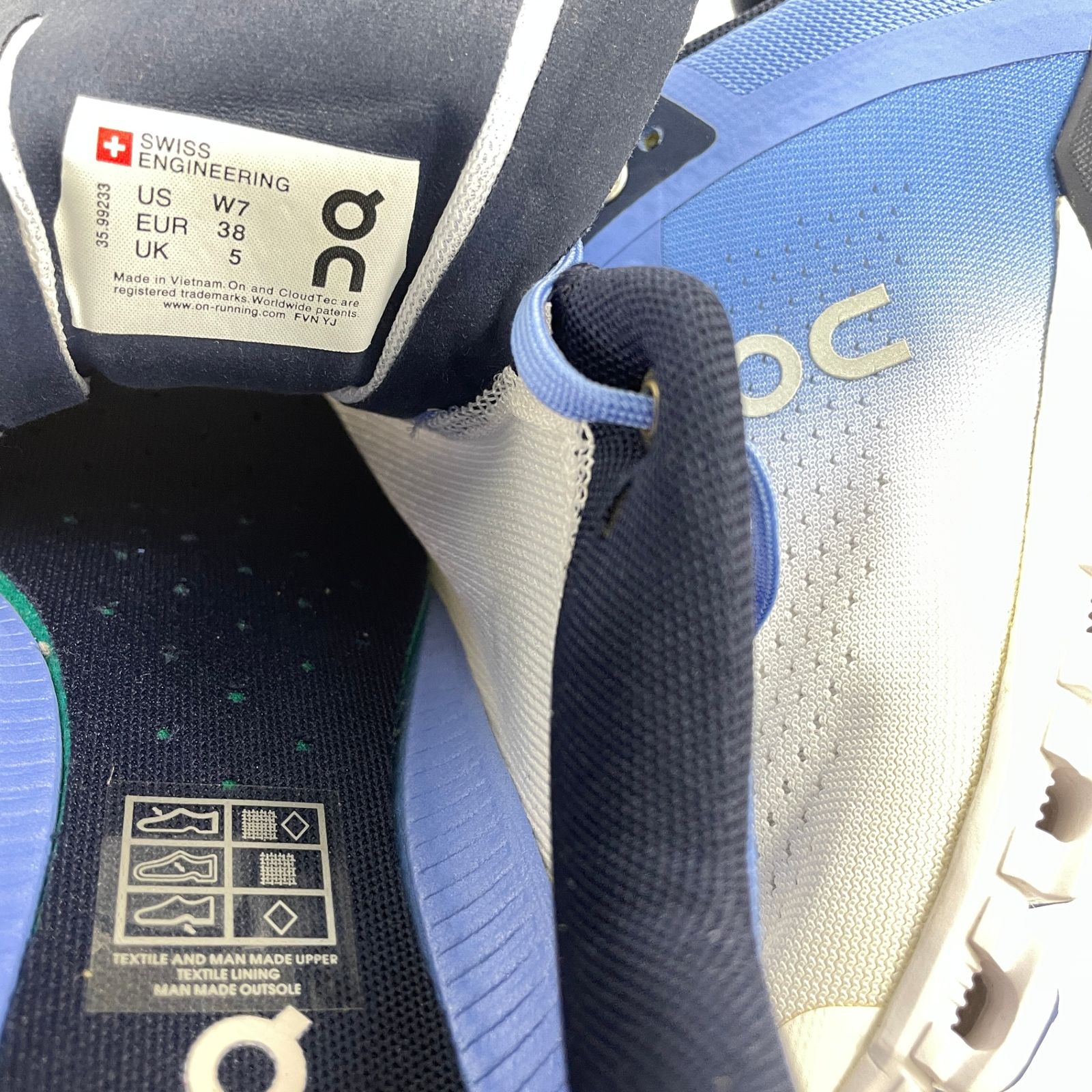 On Cloud オン クラウド ランニングシューズ グレー 24cm On Cloud X Sneakers オン クラウドX ジョギング スポーツ